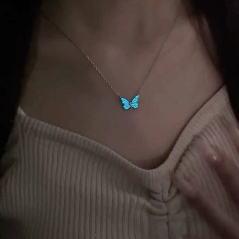 Fashion Blue Luminous Butterfly Necklace Bracelet Set For Glow In The Dark Women Clavicle Chain Choker Party Jewelry Set Gift - Image 10