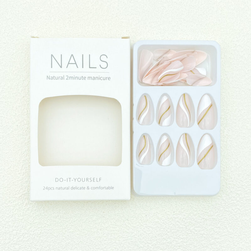 Golden Lines Wearable Nail Stickers - Image 3