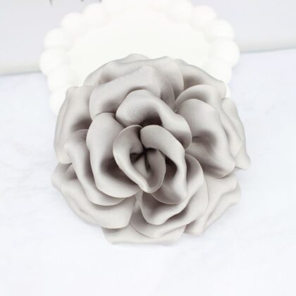 Elegant Business Suit Accessories Big Flower Sweater Brooch - Gray, Buckle